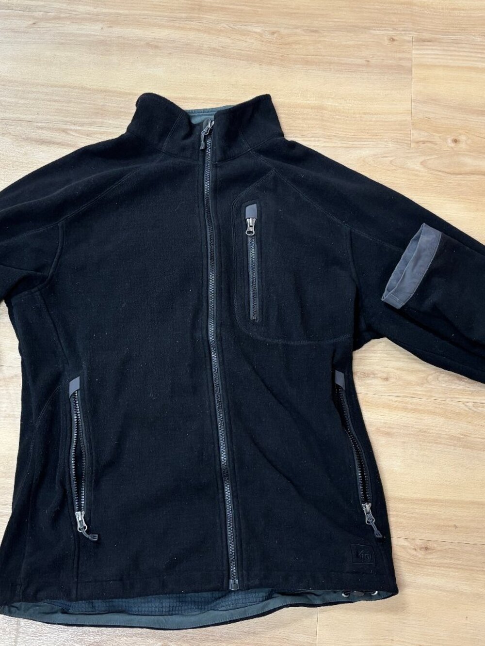 REI black windblocking fleece soft shell softshell jacket mens medium